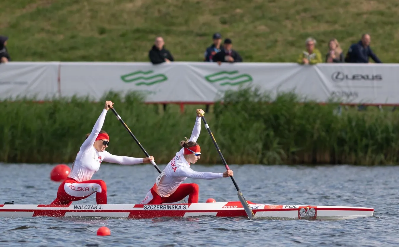 Kanadyjkarki Julia Walczak i Sylwia Szczerbińska z "brązem" w konkurencji C2 500 m