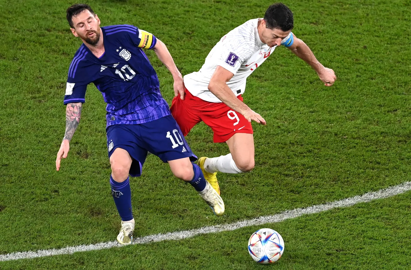 Zobacz ranking najlepiej opłacanych sportowców 2022 roku. Który jest Lewandowski?