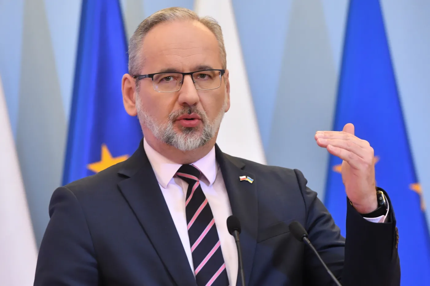 W POZ sprawdzimy czy mamy RSV, grypę czy COVID-19. Minister zdrowia podpisał rozporządzenie