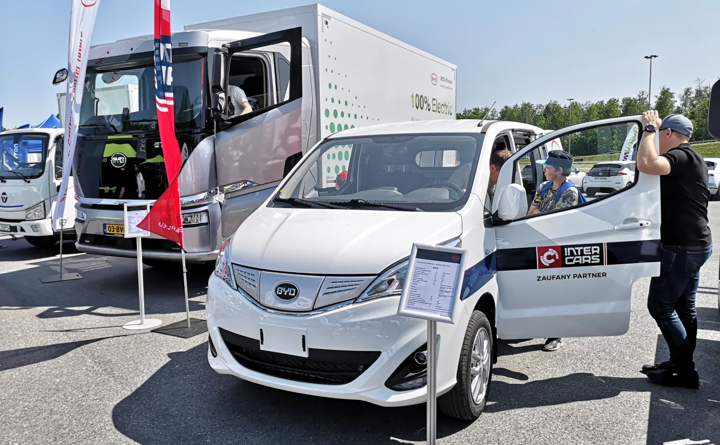 byd-37815458.jpg