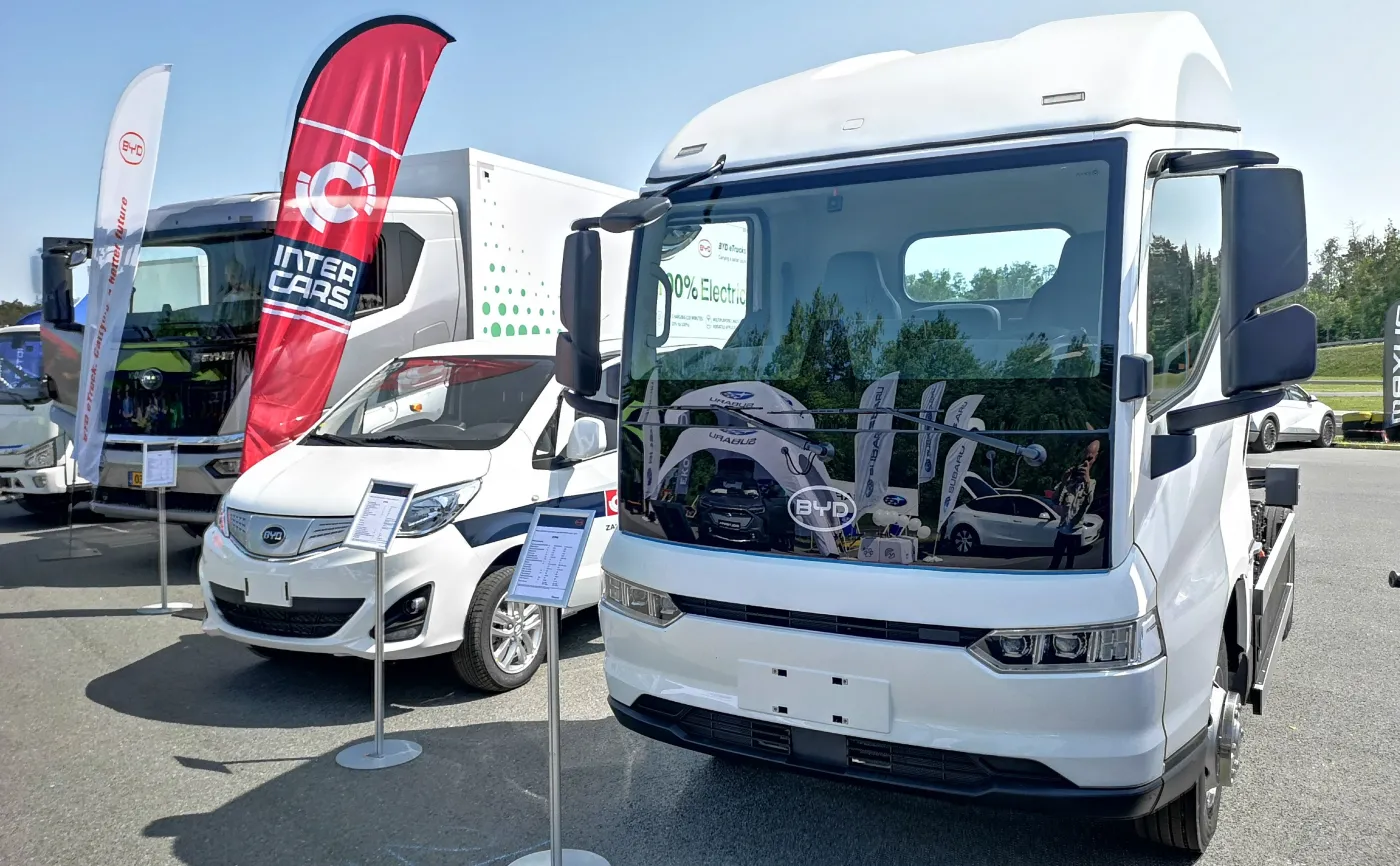 byd-37815510.jpg