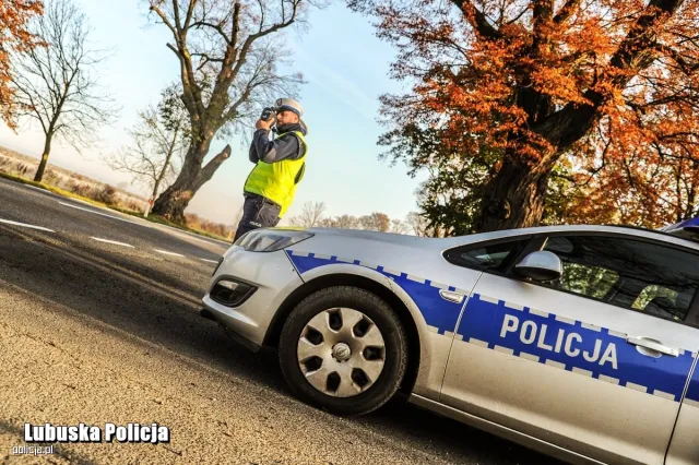 Nie wiedział, że nagrywa go policja. Kierowca Audi pożałował [WIDEO]