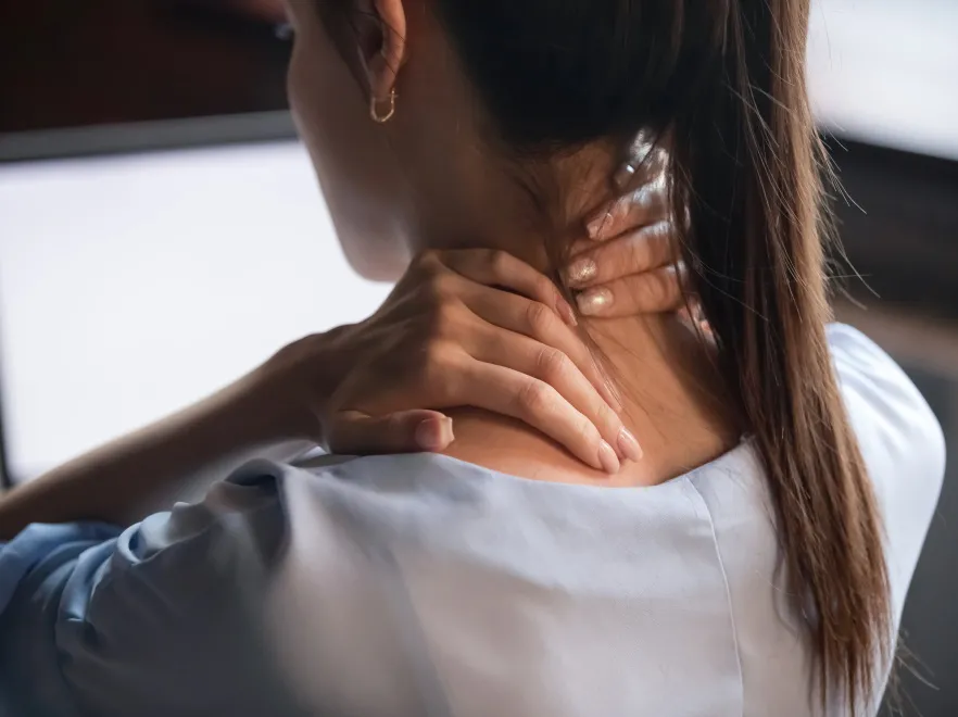 Spięcia do usunięcia! Proste ćwiczenia na rozluźnienie karku