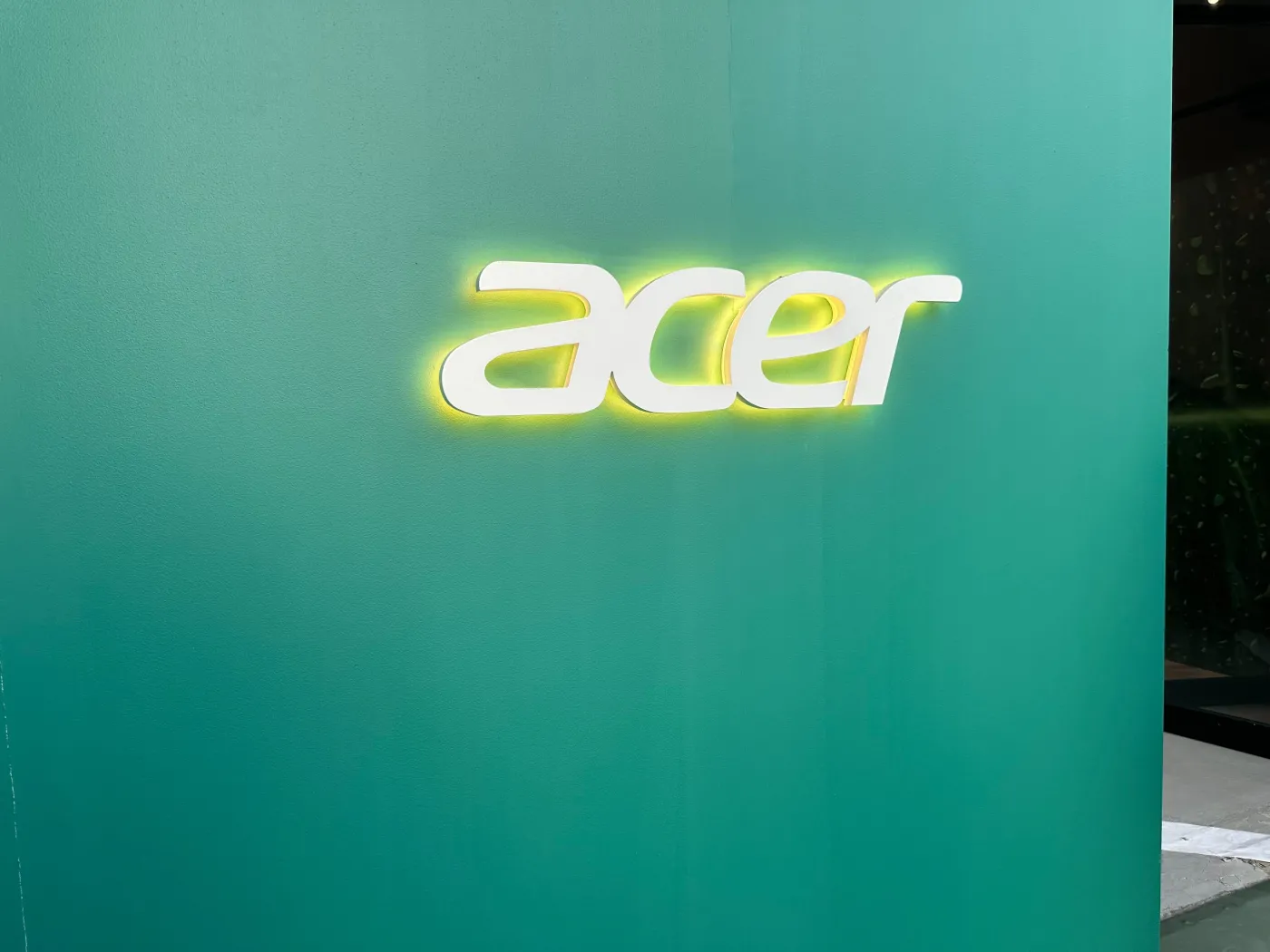 Acer