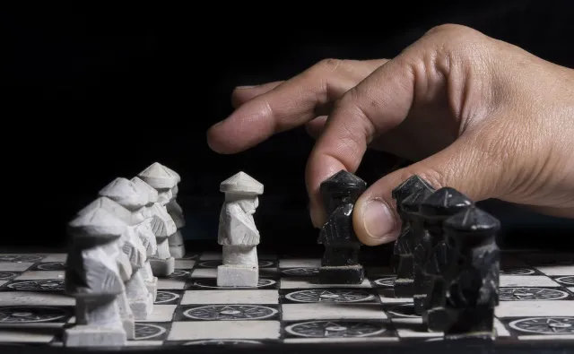 Jan-Krzysztof Duda nie podał ręki Rosjaninowi. Symboliczny gest polskiego szachisty