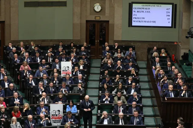 Obrady Sejmu 25 stycznia. Transmisja online na żywo