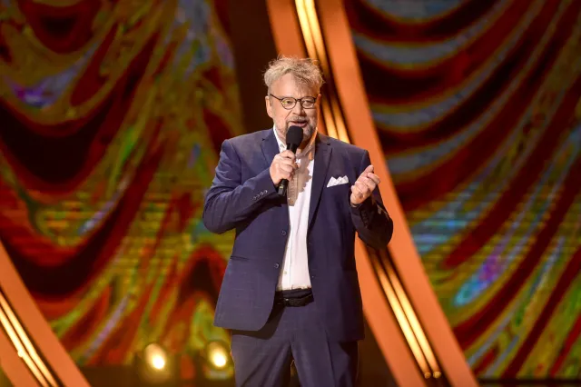 Nagła wymiana prowadzącego Kabareton na opolskim festiwalu. Wiemy, co się stało