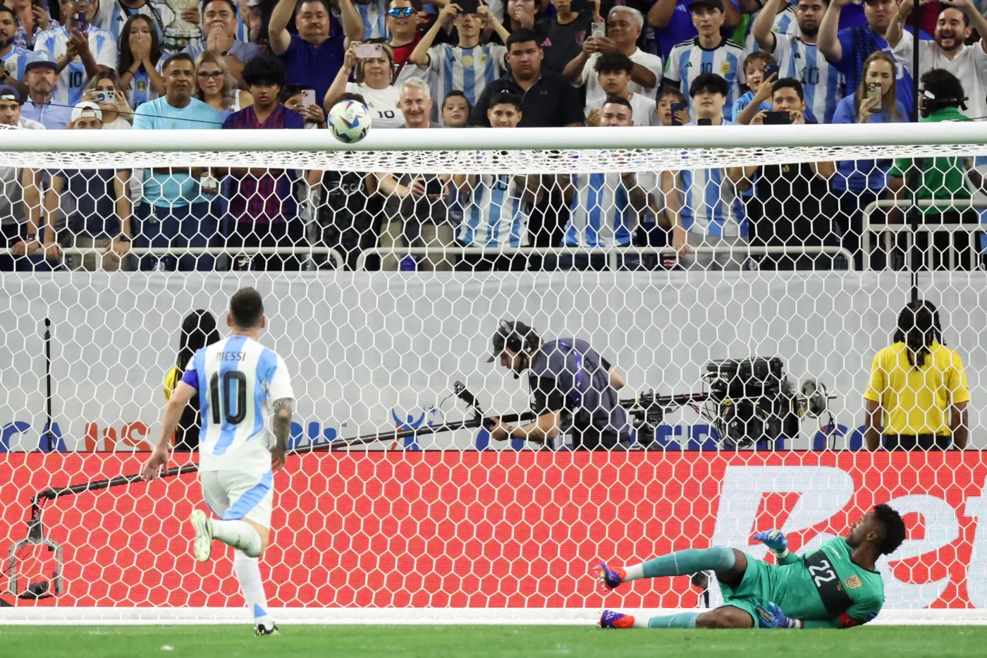 Copa America. Lionel Messi zmarnował "jedenastkę" w konkursie rzutów karnych