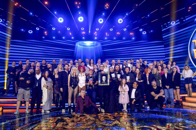 "Twoja twarz brzmi znajomo". Jest skład jury i nazwiska uczestników. Są wielkie niespodzianki!