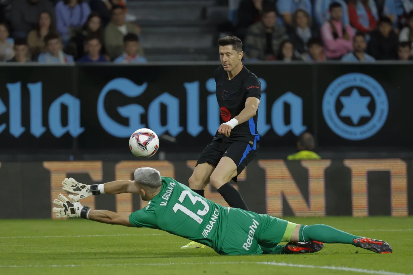 Robert Lewandowski strzelił 15. gola dla Barcelony. Ani śladu po kontuzji