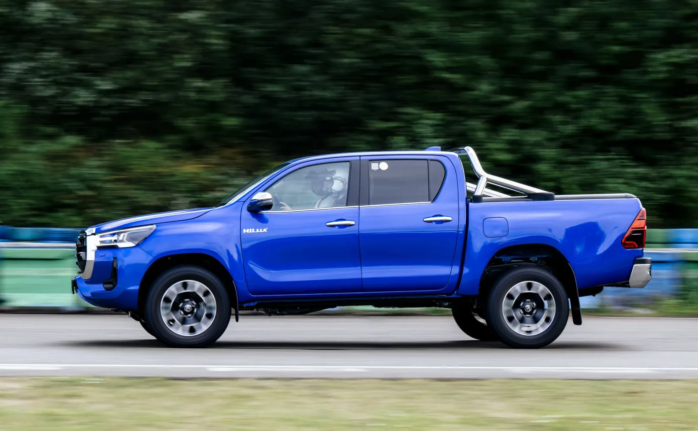 Nowa Toyota Hilux Mild Hybrid 48V