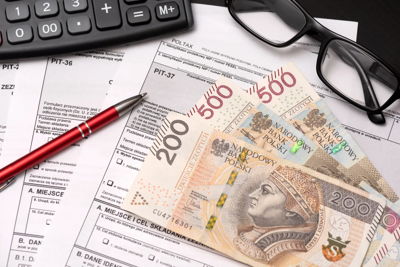 Nie rozliczysz PIT za 2024 rok w terminie? Grozi ci wysoka grzywna, a nawet kara pozbawienie wolności