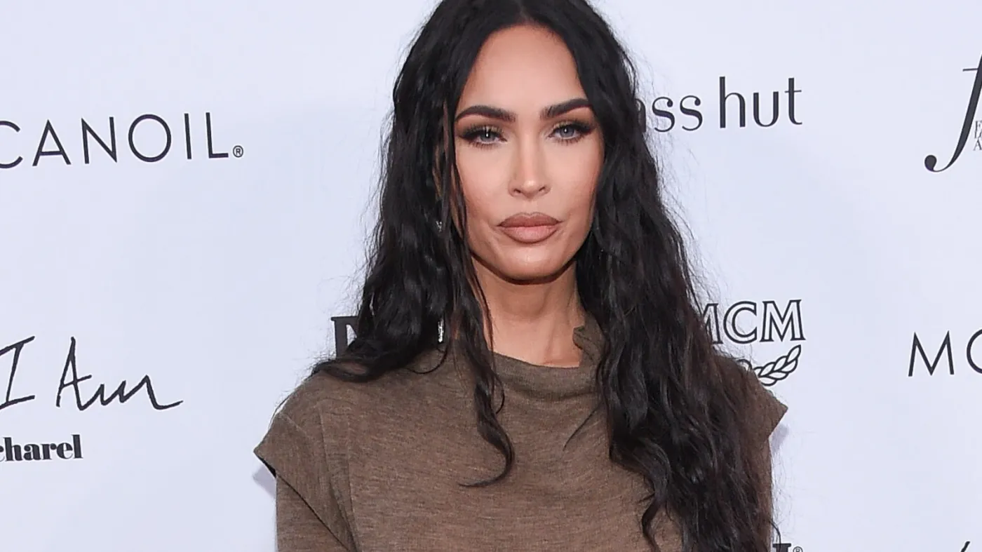 Megan Fox urodziła "tęczowe dziecko". Chłopiec czy dziewczynka? [WIDEO]