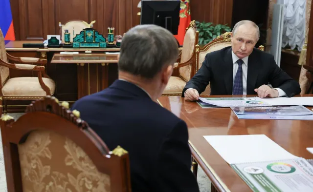 Blady strach padł na dwa kraje NATO. Putin wskazuje wrogie mocarstwa. "Rozbudujemy flotę"