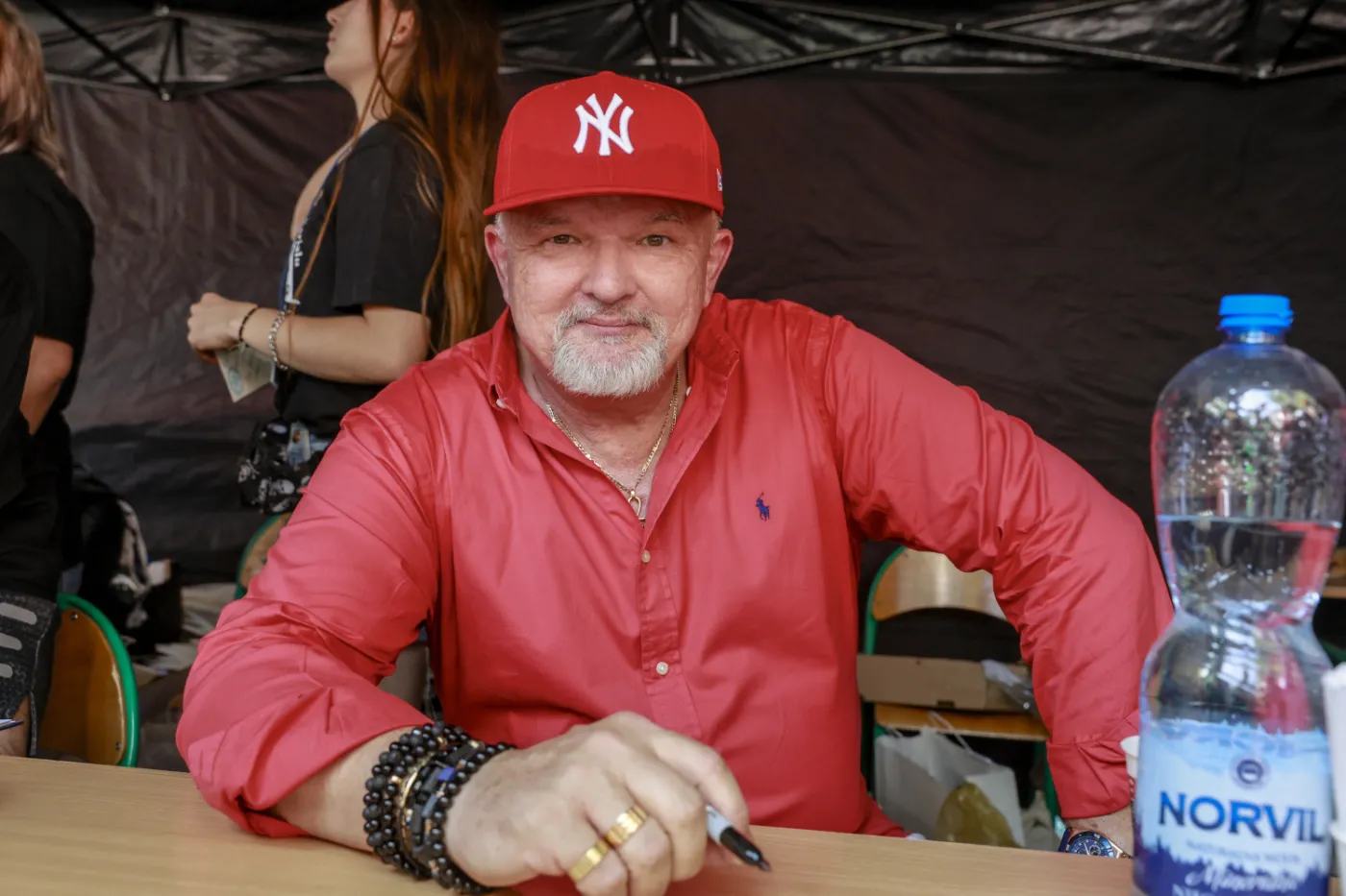 Reżyser "Rancza" zły na rząd i Tuska. "Co Pan robił przez prawie dwa lata?!"