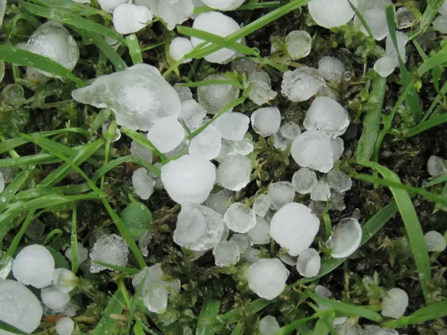 Uwaga na burze z gradem. Prognoza pogody na poniedziałek, 14 lipca