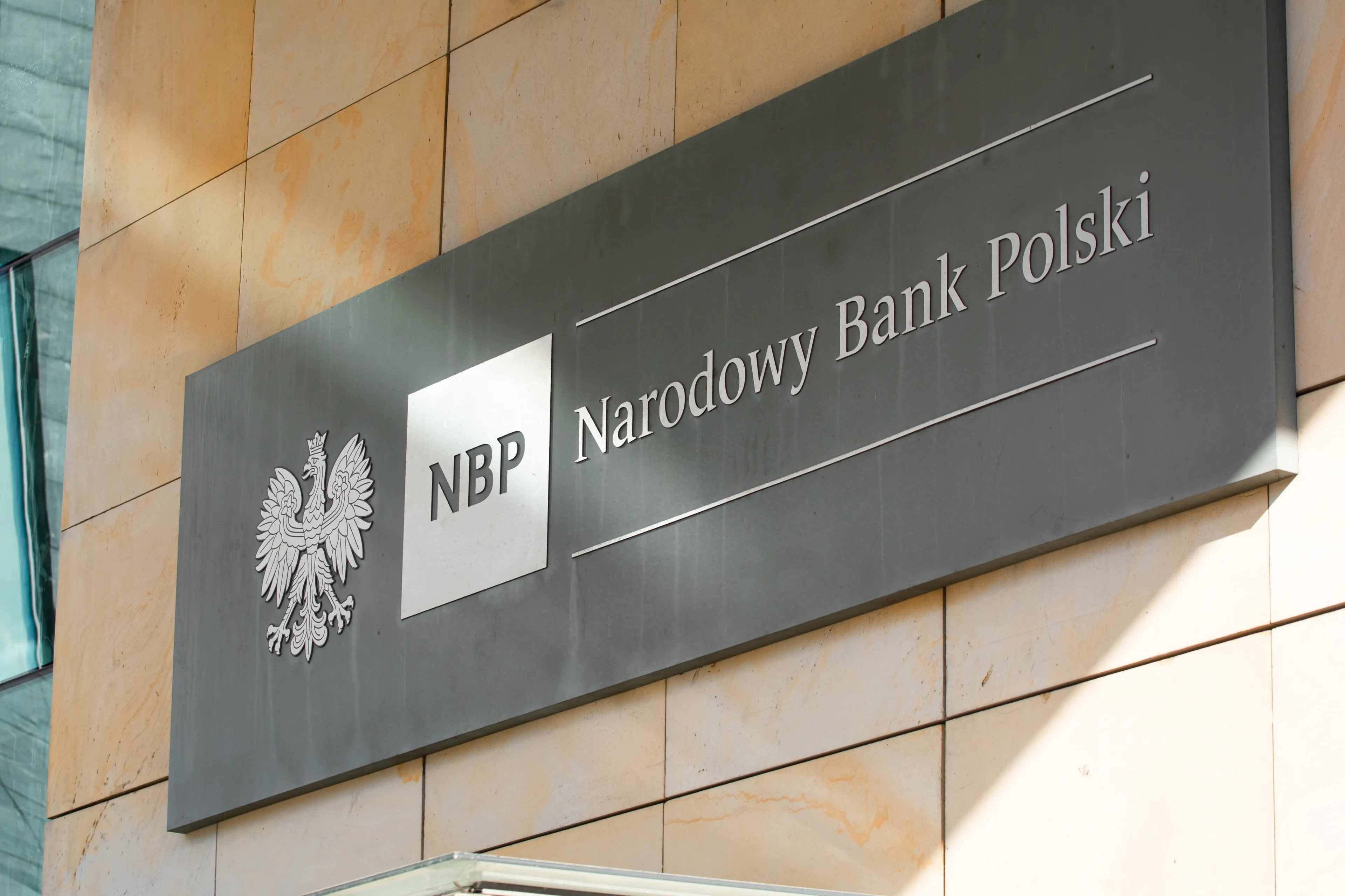 Gigantyczna strata banku centralnego. Nowy raport pokazuje skalę problemu