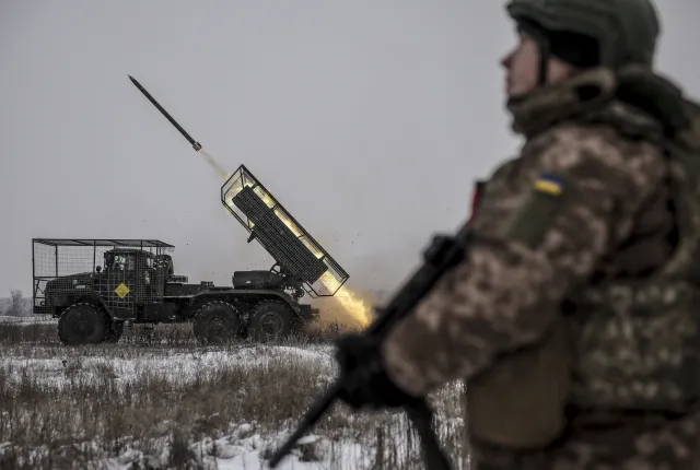 Nowa runda negocjacji ws. końca wojny. "Ukraina gotowa do zawarcia pokoju"
