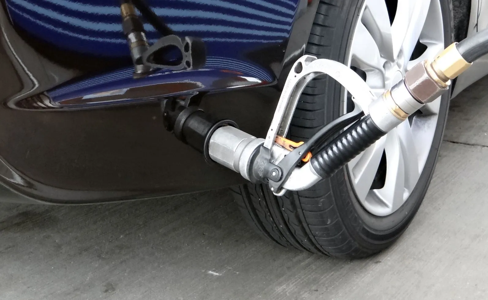 Masz auto z LPG? Od 13 kwietnia płacz i płać. To będzie czarny poniedziałek