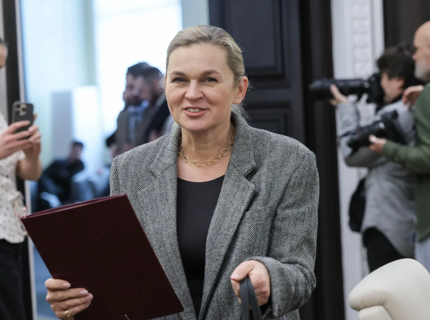 MEN chce zmniejszyć liczbę godzin nauki w szkołach. Nauczyciele nie mają wątpliwości, że to ślepa uliczka