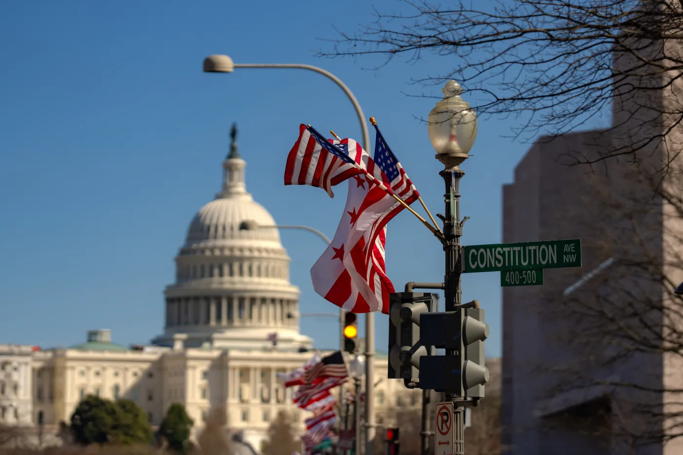 USA naciskały na weto ws. SAFE? Jest oficjalna odpowiedź