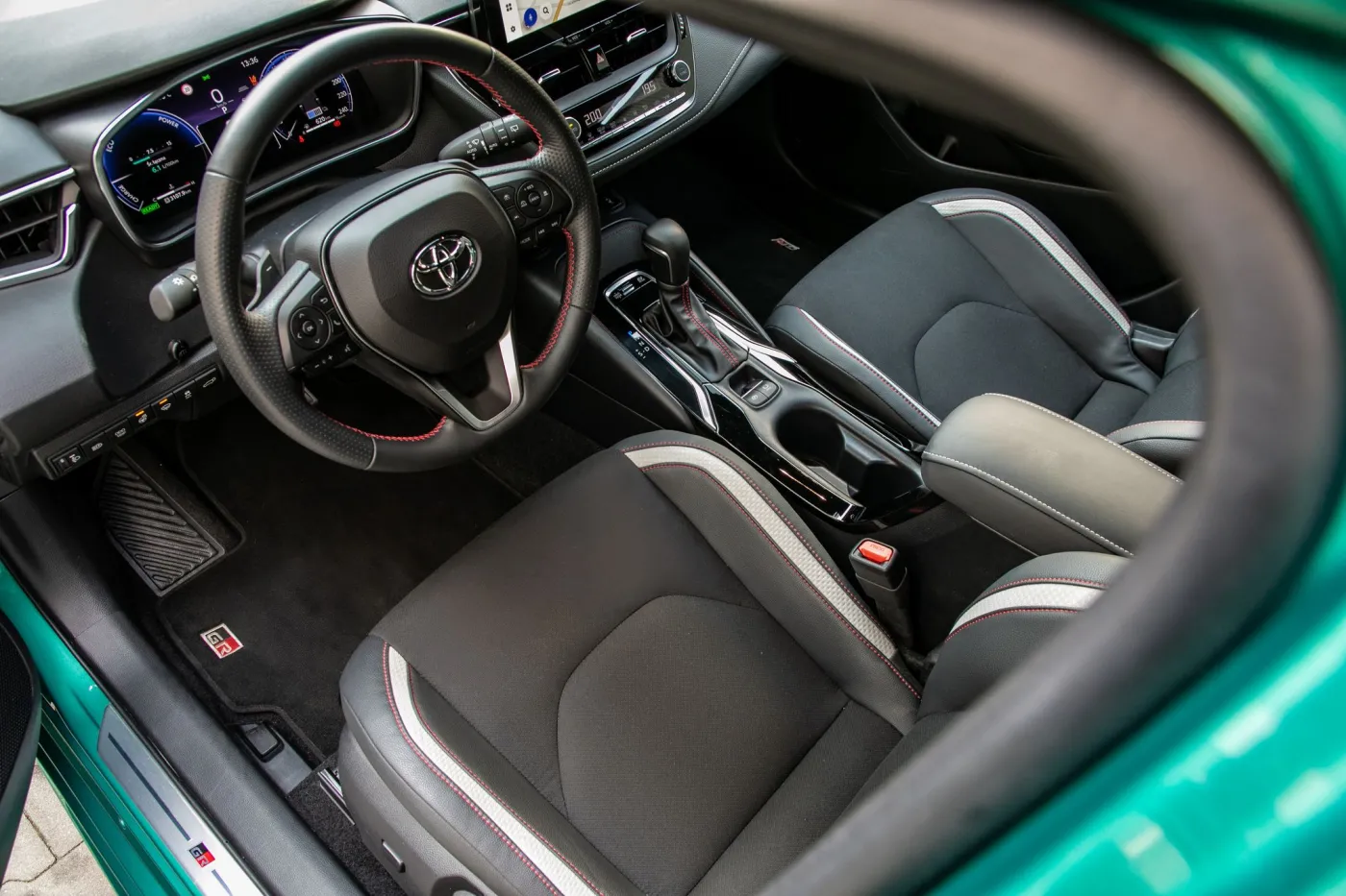 Toyota Corolla TS Kombi 1.8 Hybrid