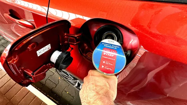 Po poniedziałku kierowcy obudzą się w nowej rzeczywistości. Od 15 września tyle zapłacisz za benzynę 95, LPG i diesla. Oto najnowsze zestawienie