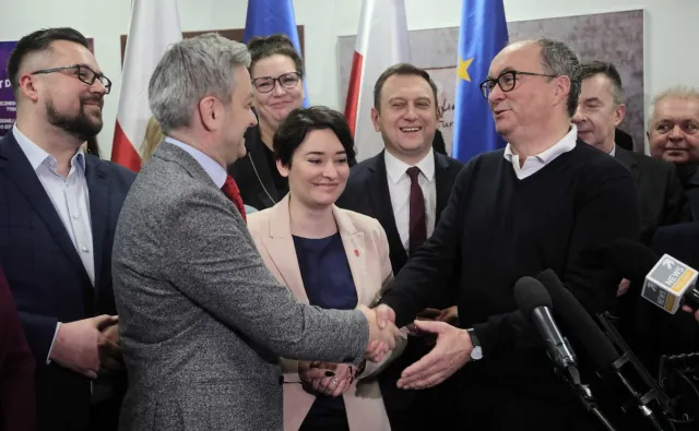 Nostalgia lewicy za komuną.  Balcerowicz zniszczył socjalistyczny raj [OPINIA]