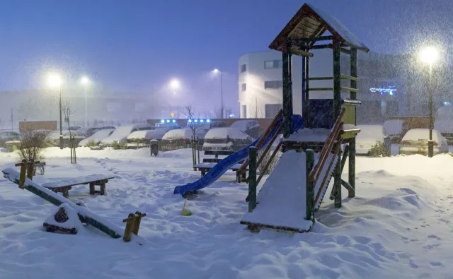 Nadciąga zima trzydziestolecia? Autor prognozy zabiera głos