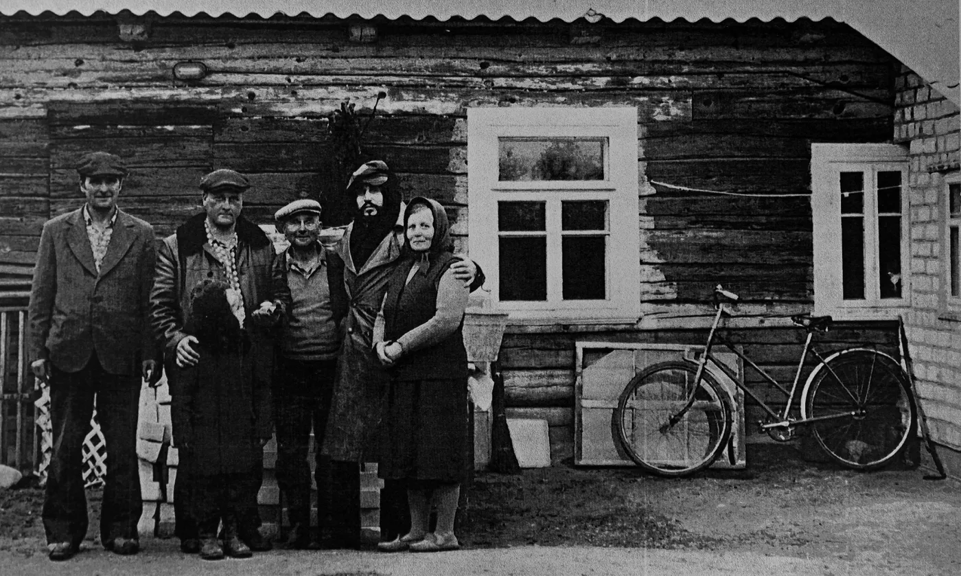 7001057-czeslaw-niemen-z-wizyta-w-rodzinnych.jpg