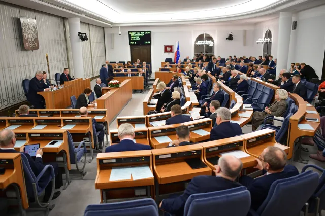 PiS pod presją. Opozycja szykuje korekty w budżecie