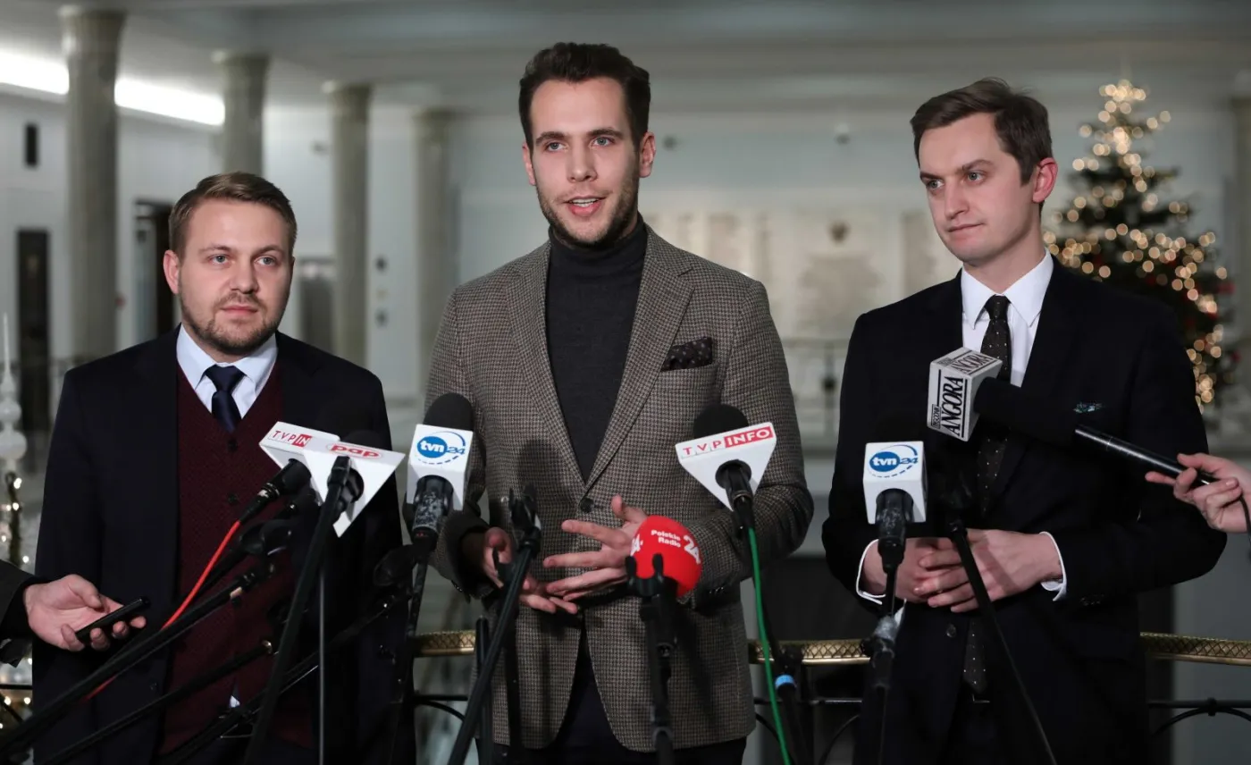 Posłowie Jan Kanthak, Jacek Ozdoba oraz Sebastian Kaleta