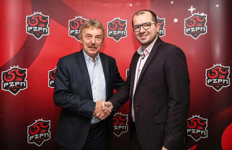 Zbigniew Boniek i Jarosław Radzio, menadżer reprezentacji (Łączy nas piłka)