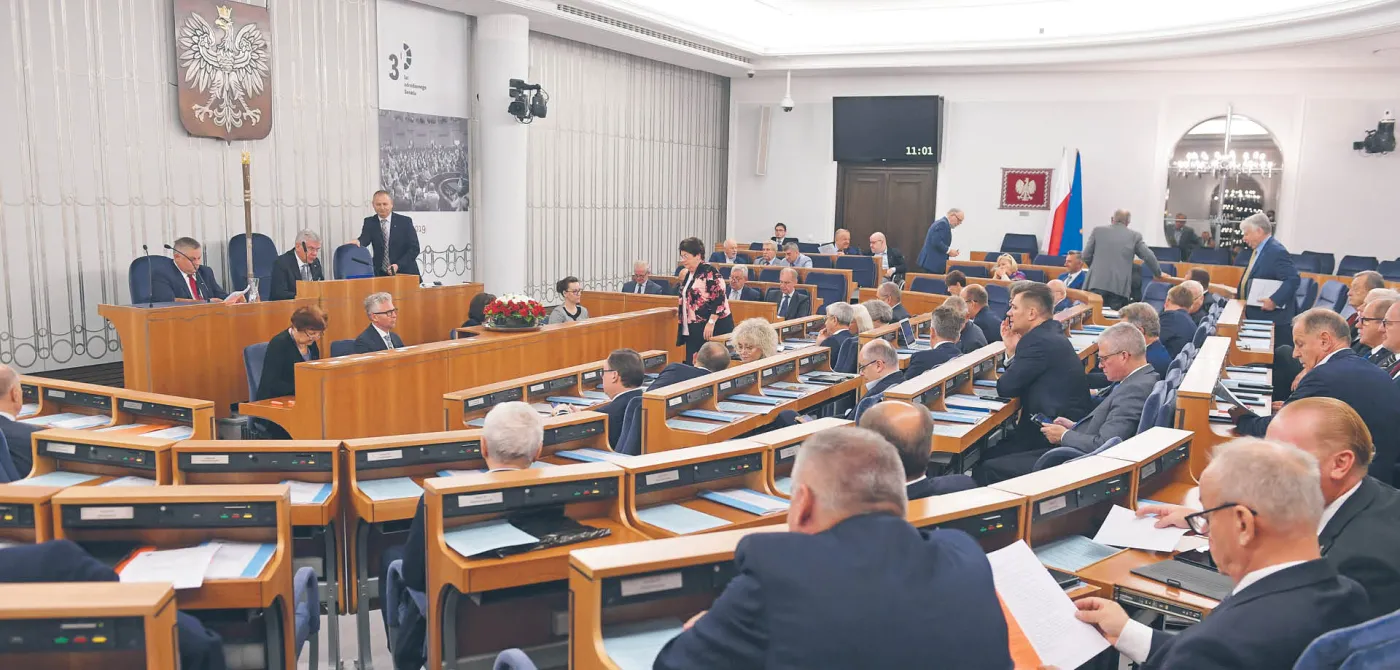 Izba wyższa przejęta, teraz pora się pokłócić