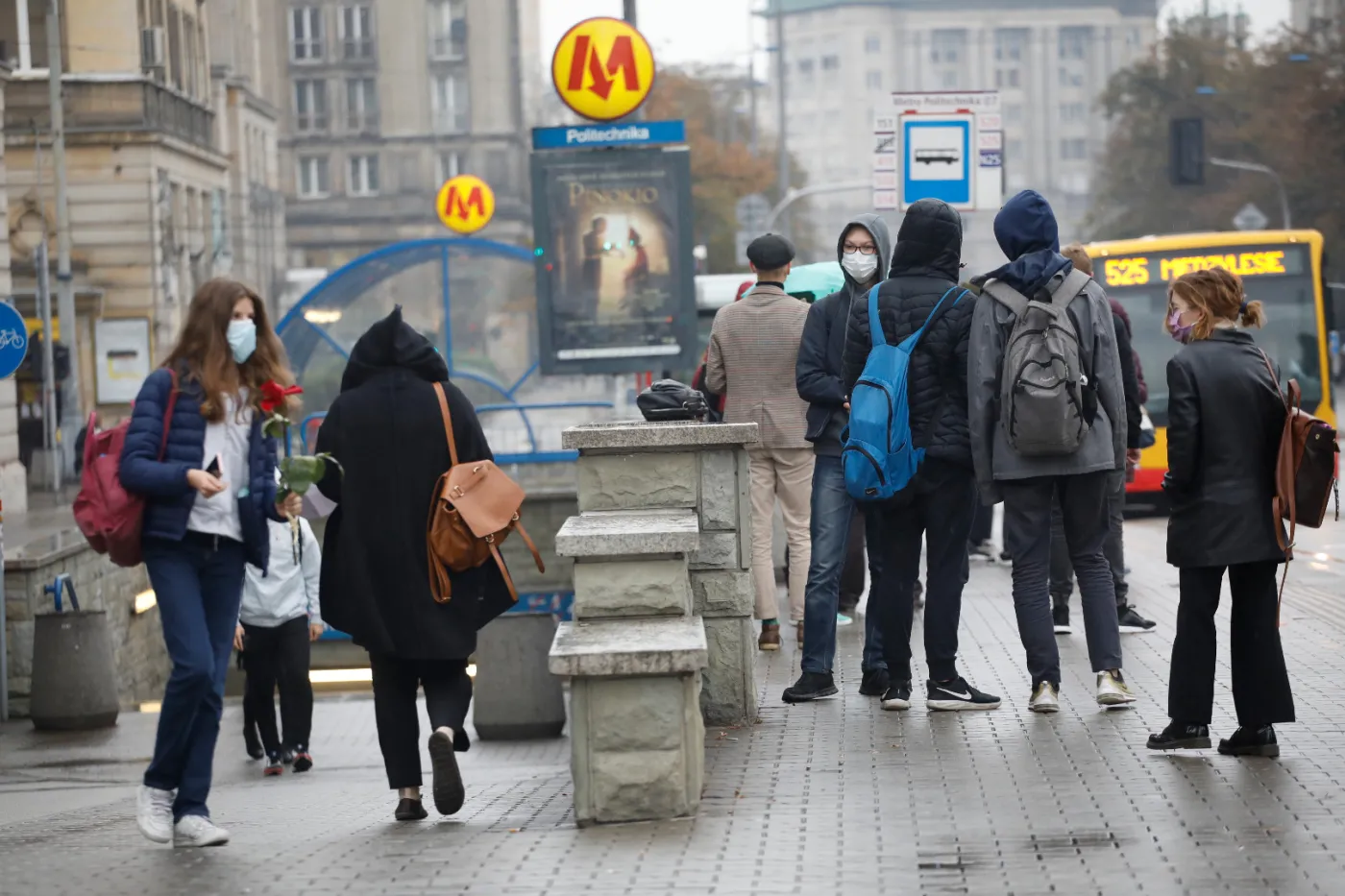Druga fala COVID. Będzie potrzebna druga fala wsparcia [WYWIAD]