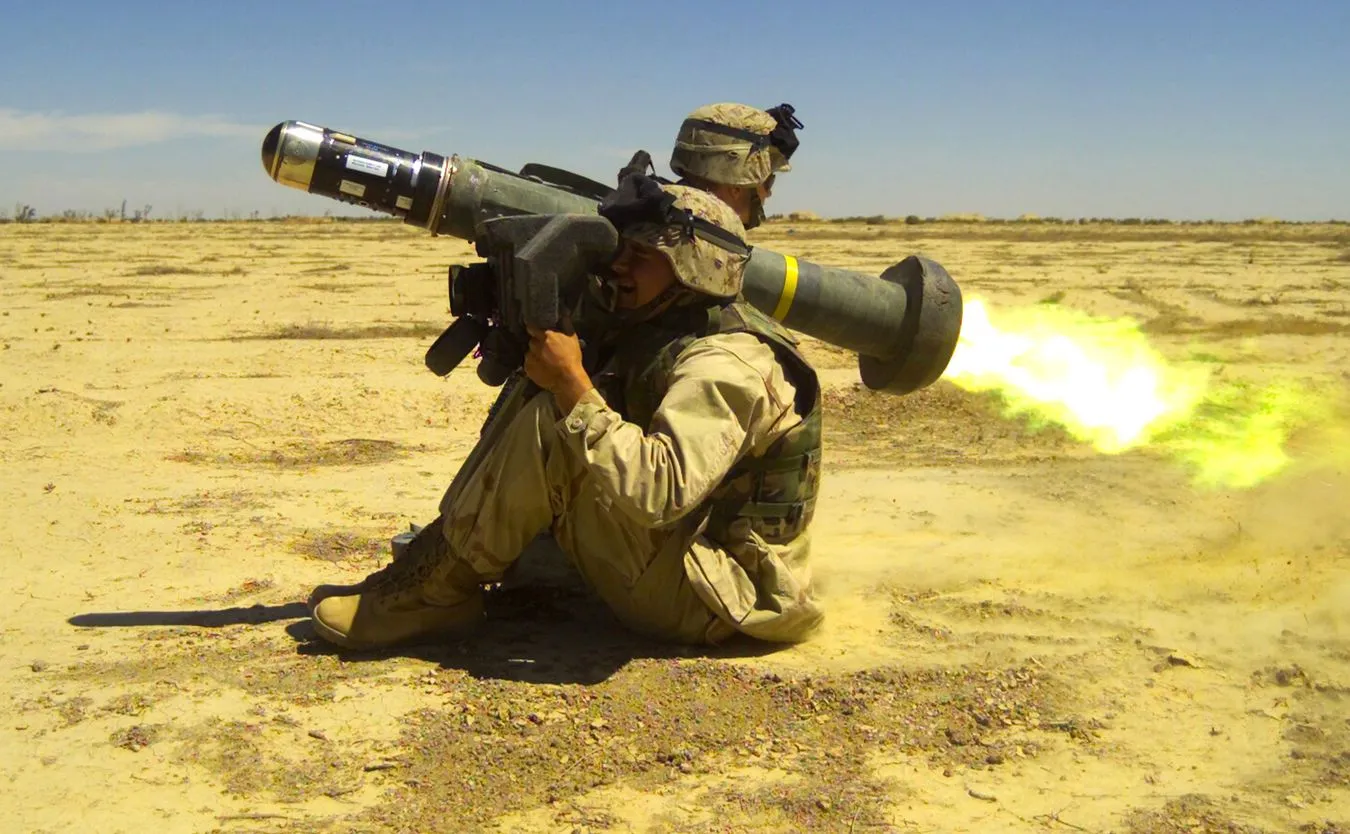 CNN: Pentagon chce przyspieszenia produkcji Stingerów i Javelinów, które przekazuje Ukrainie