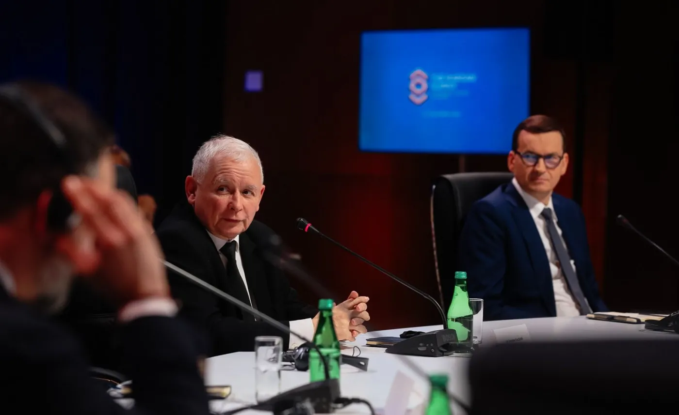 "Polski Ład" da mocno po kieszeni Kaczyńskiemu. Straci aż 1,2 tys. zł miesięcznie