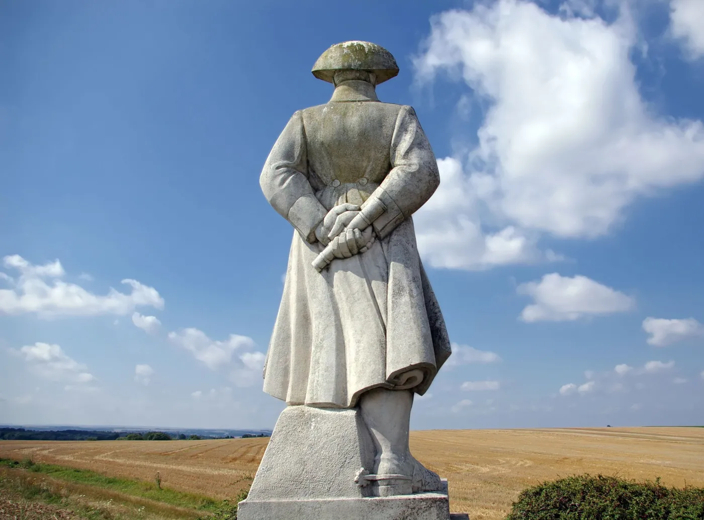 Kryzys wartości we Francji. W kraju panuje "epidemia" obalania pomników