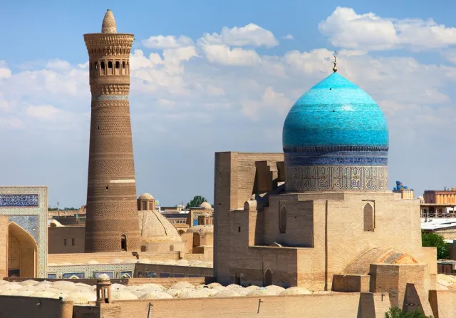 Rząd Uzbekistanu wyburza historyczną zabudowę Buchary. UNESCO protestuje