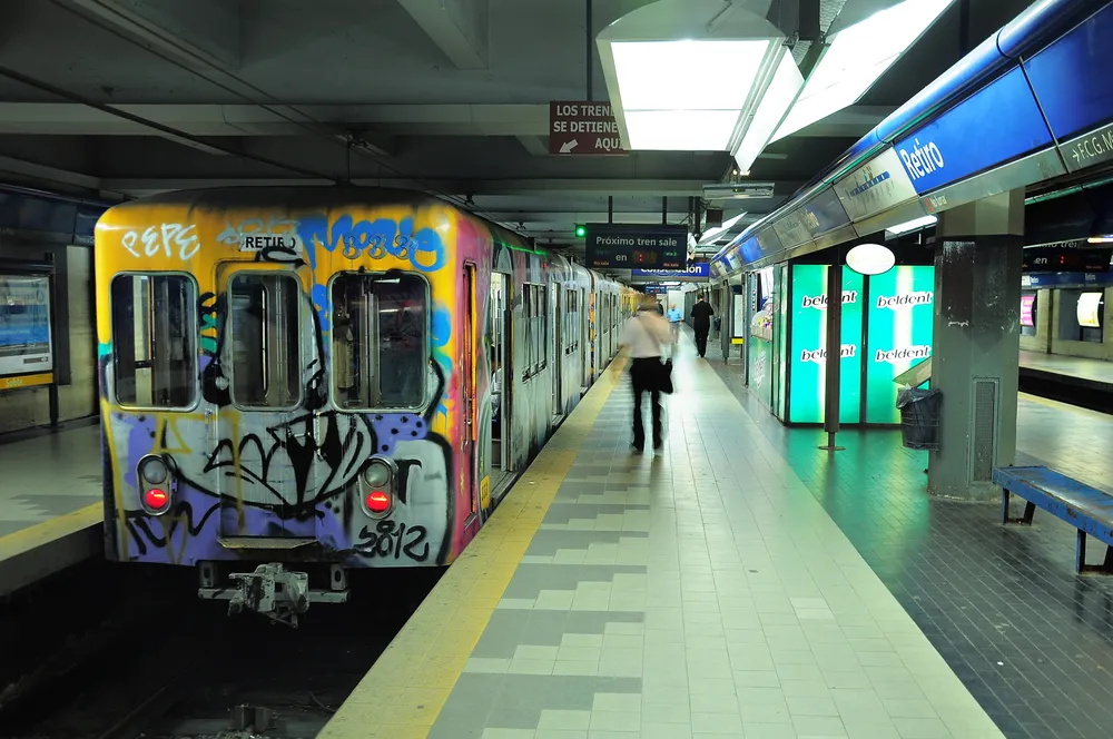 Bilety na metro podrożały o 360 proc. w jeden dzień. Drastyczny wzrost kosztów życia w Argentynie