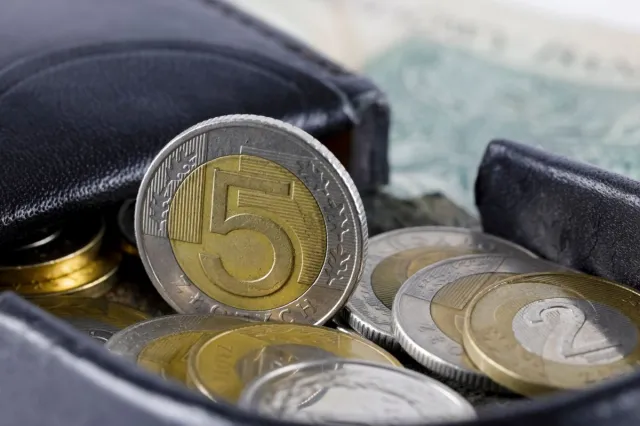 Osoba niepełnosprawna wyda w MOPS przeszło 3000 zł. Ale zyska 3920 zł świadczenia wspierającego