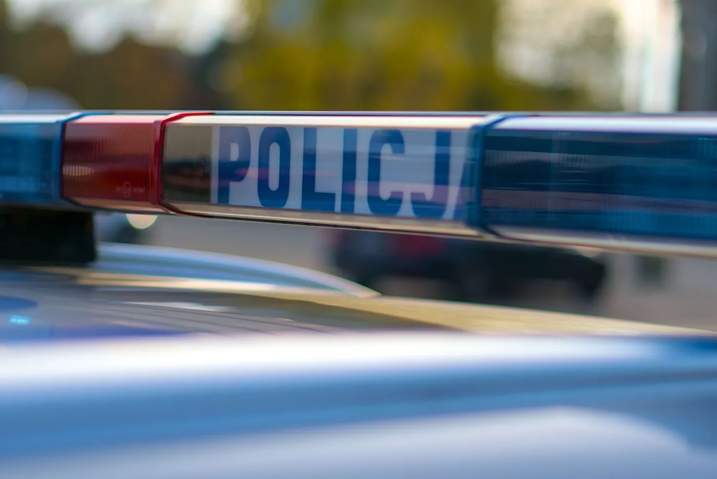 Tajemniczy obiekt znaleziony pod Olsztynem. Policja: To "może być balon meteo"