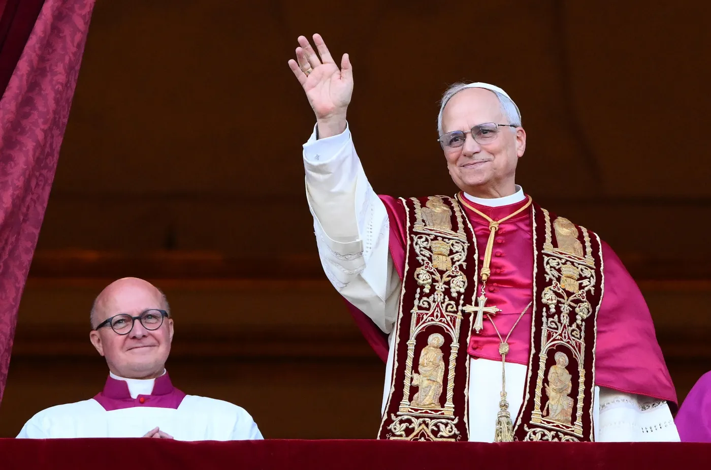 Papież Leon XIV "Anty-Trump nowej Ameryki". Rewolucja już zaczęła się w Rzymie