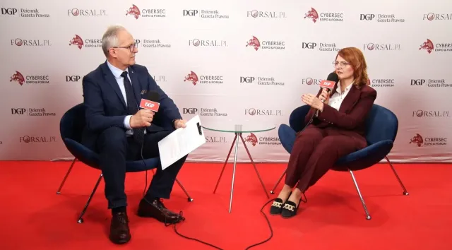 Ponad połowa oszustw w Polsce ma miejsce w sieci. Prawo nadąża? Rozmowa z prof. Agnieszką Gryszczyńską z Prokuratury Krajowej podczas CYBERSEC EXPO & FORUM 2025