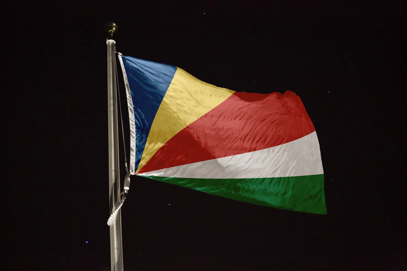 Lider partii Zjednoczone Seszele oskarżony o czary. Wyszedł z aresztu za kaucją