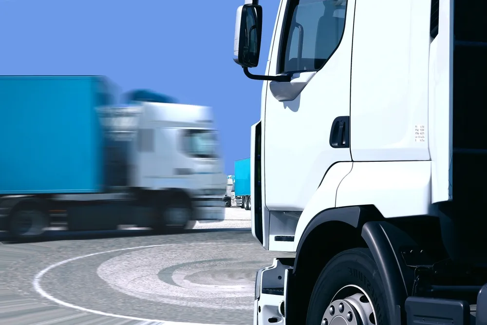 Wielki deficyt zawodowych kierowców. Czeka 50 tys. miejsc pracy