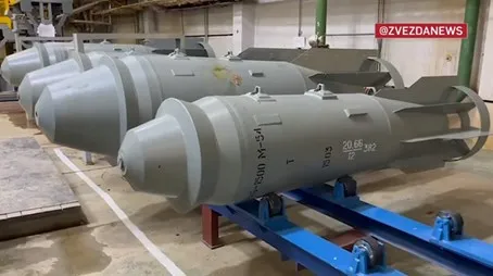 Największe na świecie latające bomby spadają na Ukrainę. Dlaczego trzeba bać się FAB-3000