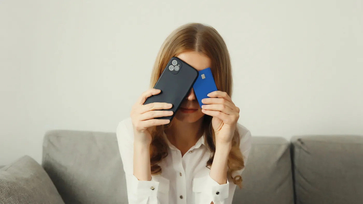 Polka spłaca zobowiązania jak Niemka i Brytyjka. Na podium nieoczekiwana liderka [BADANIE]