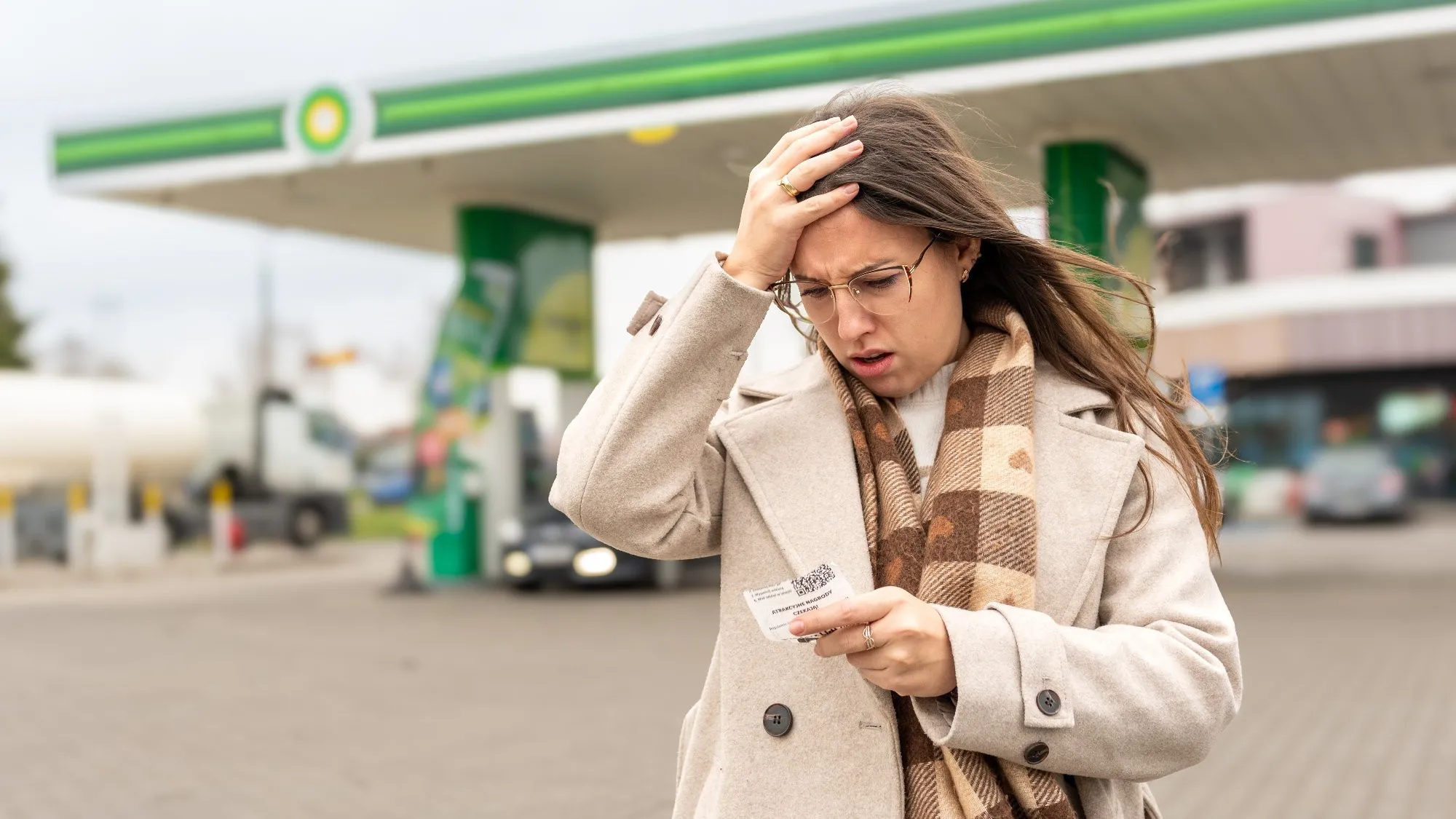Benzyna - 10,61 [zł/l], olej napędowy - 11,37 [zł/l], LPG - 7,30 [zł/l]. Nadchodzi trzęsienie ziemi na stacjach paliw w Polsce?