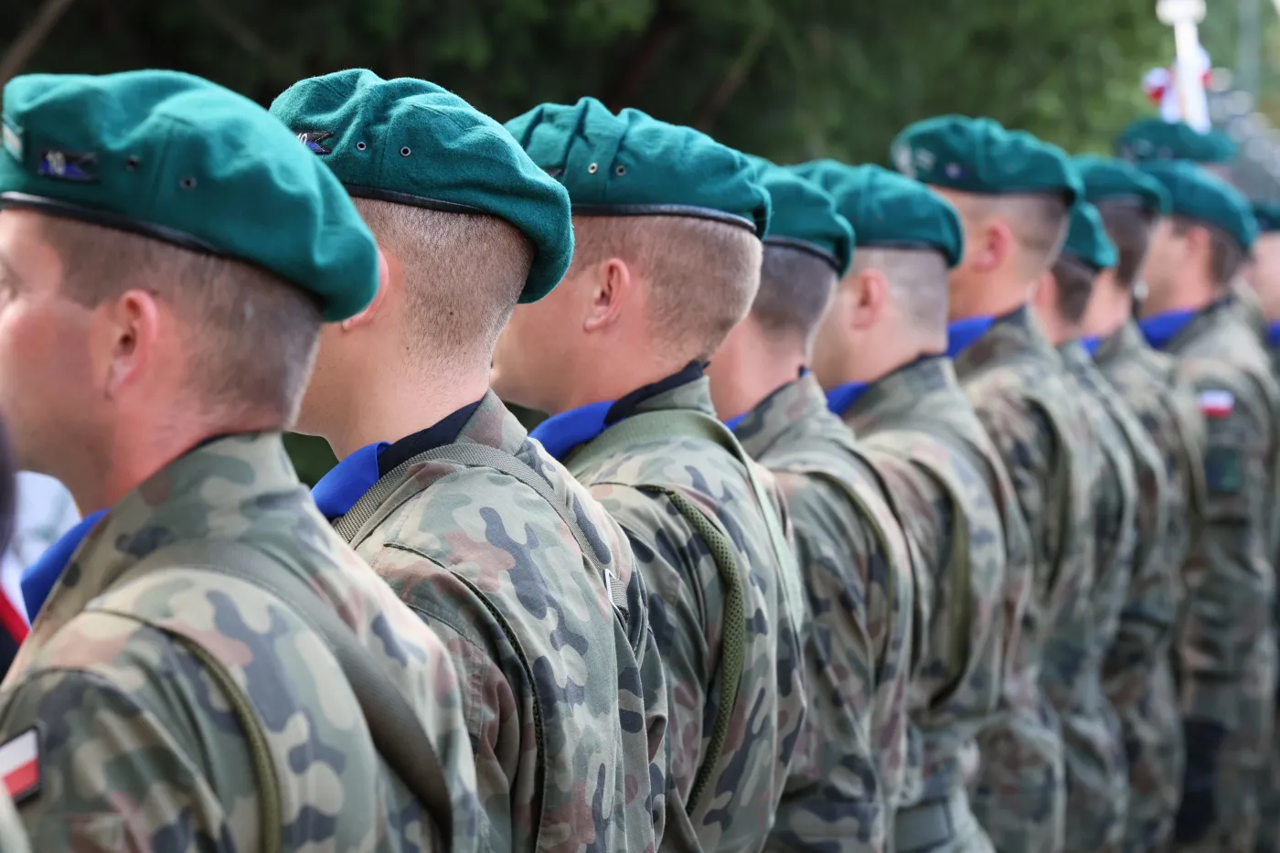 Podwyżki stawek uposażenia zasadniczego żołnierzy niebędących żołnierzami zawodowymi. Pojawił się projekt rozporządzenia zakładający podwyżki